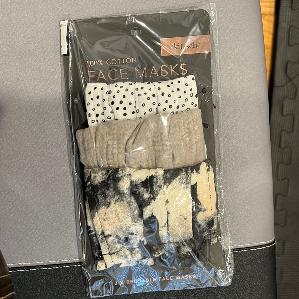 Kit•sch face masks